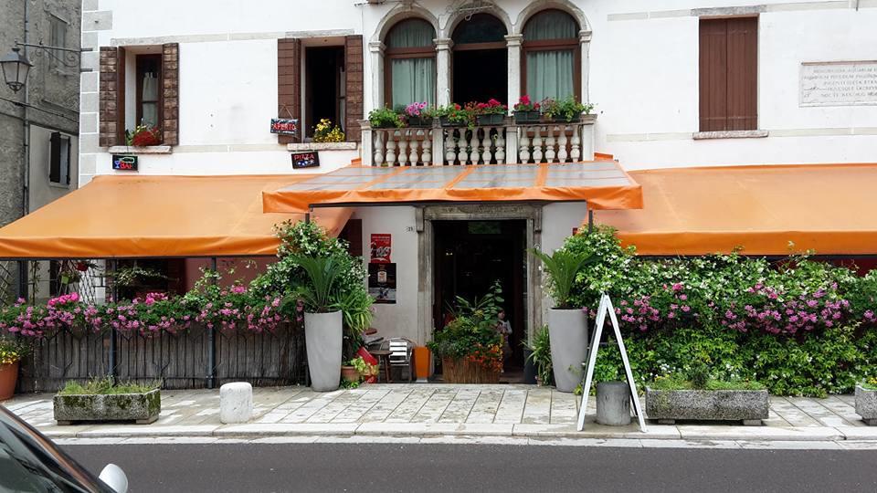 Ristorante Pizzeria Al Mondo Valstagna Exterior foto